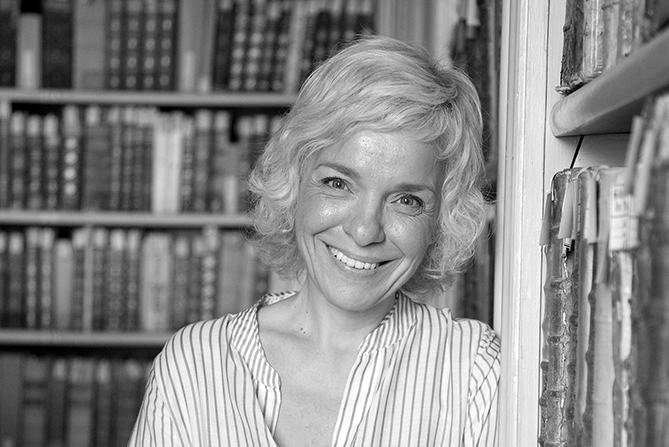 Why We Choose not to See the&nbsp;Old